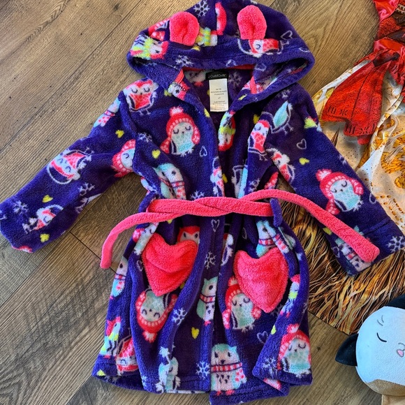 Toddler girl pajama bundle! - Picture 2 of 6